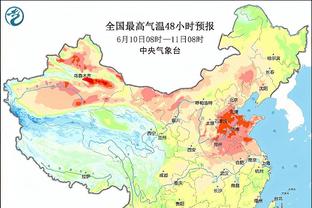 攻守兼备！德里克-怀特9中5拿到17分4板4助1断2帽 三分8中5